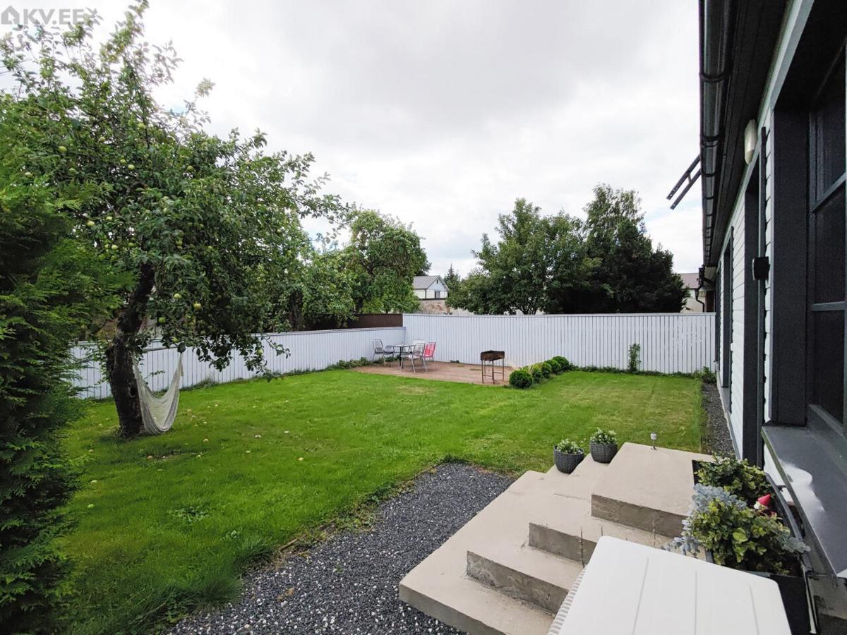 Karjamaa Apartment - Garden, Free Parking, Air Conditioning Pärnu Exterior photo